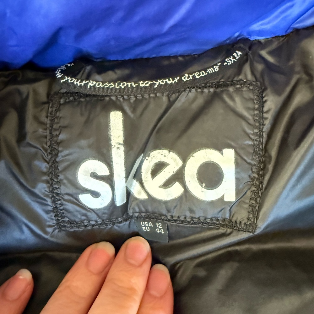 Skea Women's Blue Puffer Jacket - Picture 6 of 10